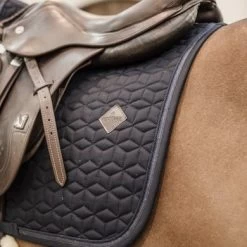 Kentucky Horsewear Kentucky Zadeldekje Glitter Rope Springen Navy 17 Kentucky Horsewear Kentucky Zadeldekje Glitter Rope Springen Navy -Paardensport kortingswinkel agradi 44743520 8.856f88