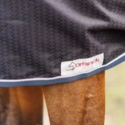 Dominick Outdoordeken Lite 0g Navy/Wit -Paardensport kortingswinkel dominick outdoor dom dominick outdoor rug 3.139b65