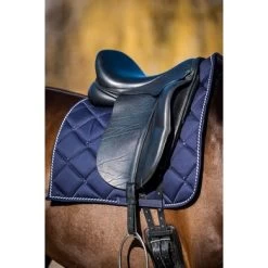 HB Showtime Zadeldekje Crown Dressuur Navy 9 HB Showtime Zadeldekje Crown Dressuur Navy -Paardensport kortingswinkel hb 641 navy.5d7552