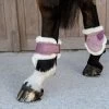 Kentucky Horsewear Kentucky Kogelbeschermer Young Horse Velvet Vegan Bont Oud Roze