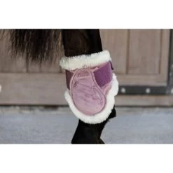 Kentucky Horsewear Kentucky Kogelbeschermer Young Horse Velvet Vegan Bont Oud Roze 12 Kentucky Horsewear Kentucky Kogelbeschermer Young Horse Velvet Vegan Bont Oud Roze -Paardensport kortingswinkel kentucky 179a4134.8633ab