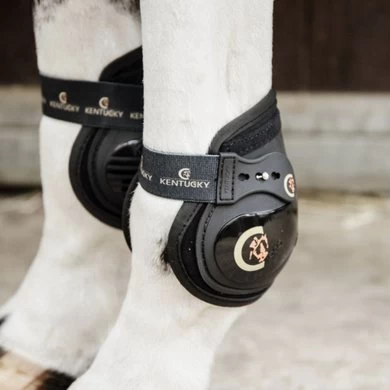 Kentucky Horsewear Kentucky Kogelbeschermer Moonboots Elastic Zwart Full 1 Kentucky Horsewear Kentucky Kogelbeschermer Moonboots Elastic Zwart Full