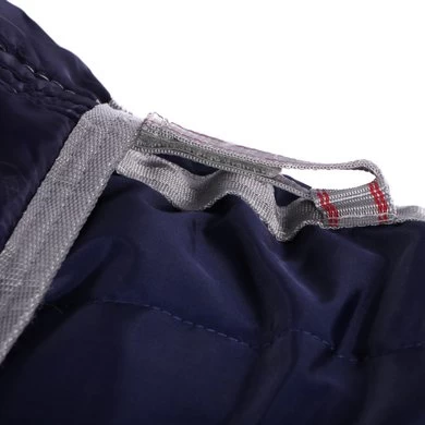 Weatherbeeta Combo Neck Medium Lite Stable Rug Comfitec 210D Channel Quilt 50g Navy/Silver/Red 5 Weatherbeeta Combo Neck Medium Lite Stable Rug Comfitec 210D Channel Quilt 50g Navy/Silver/Red - Afbeelding 5