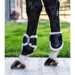 Waldhausen Strijklappen Synthetisch Lamsvel Zwart